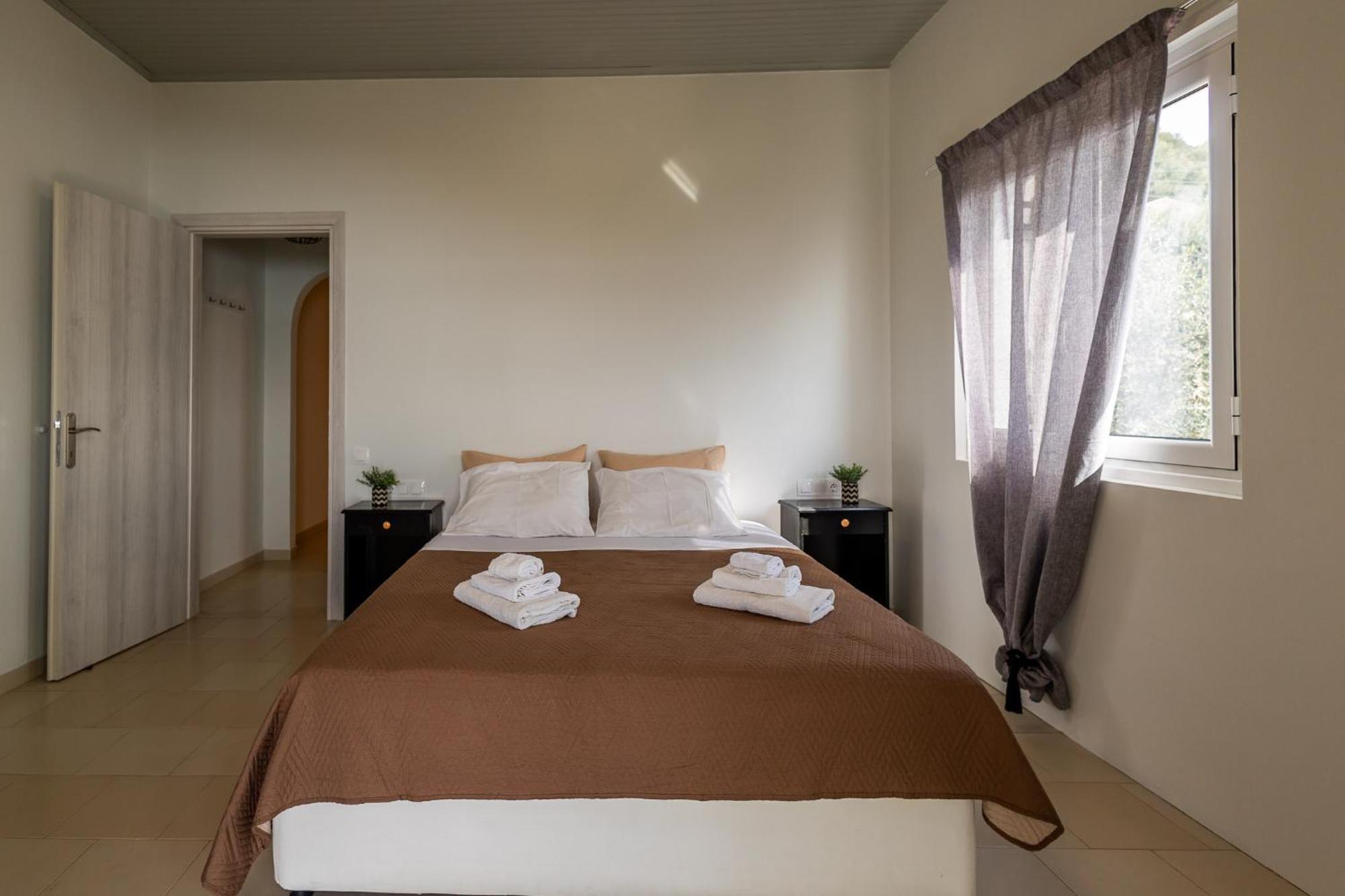 Vallia's Seaview & Stylish By Konnect, Nisaki Apartament